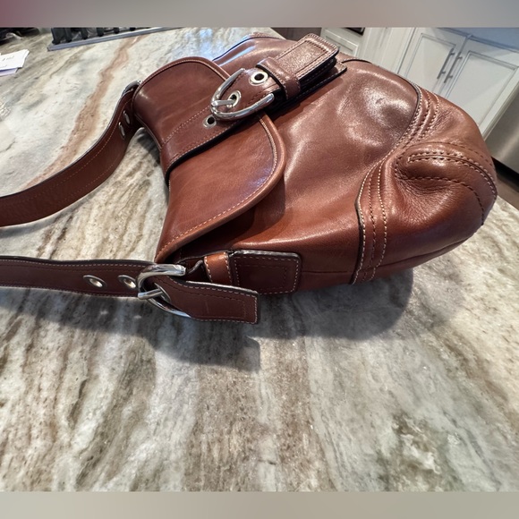 VINTAGE Coach F10192 Legacy Y2K Brown Full Grain Leather Buckle Shoulder Bag - Picture 5 of 16